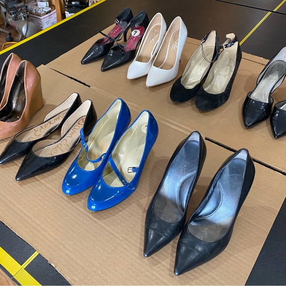 Eight Pairs Of Women’s Shoes Pumps Heels Size 7 Lot # 4